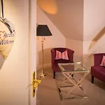 Hotel Donner