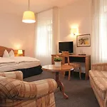 Donner 3* 메체데