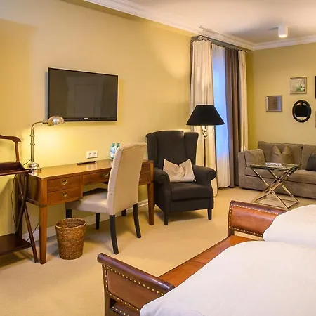 Donner מלון משדה