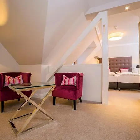 Hotel Landhotel Donner 3*