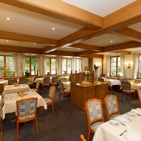 מלון Donner משדה