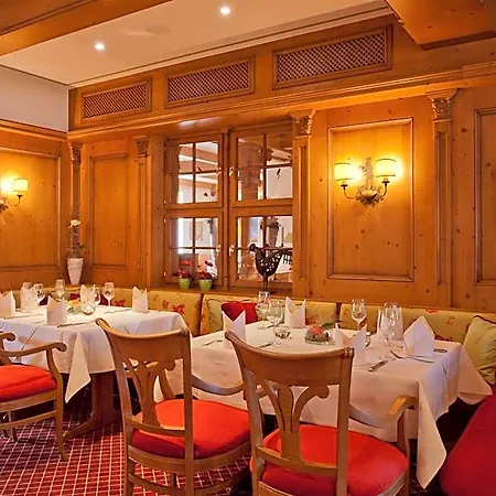 Donner Hotel 3*