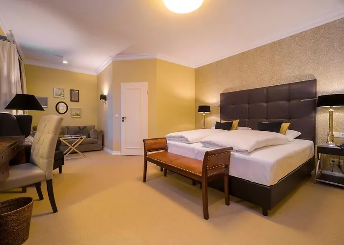 Hotel Landhotel Donner 3*